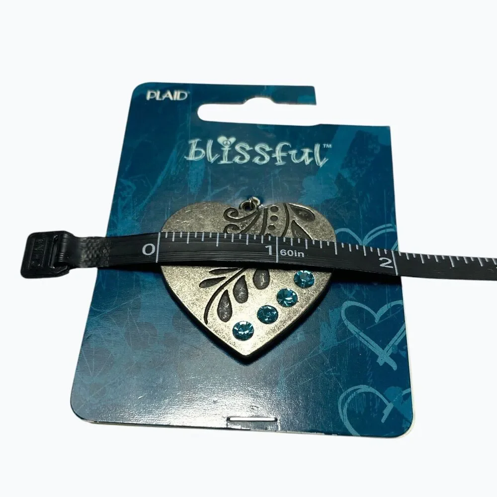 Lot Forged Blissful Metal Pendants Luna Moon Heart Silver Tone Jewelry Craft